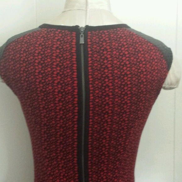 NWT WOMEN NANETTE LEPORE Composition Dress - Picture 6 of 6